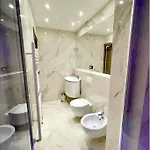 Apartment Careggi House 2 *